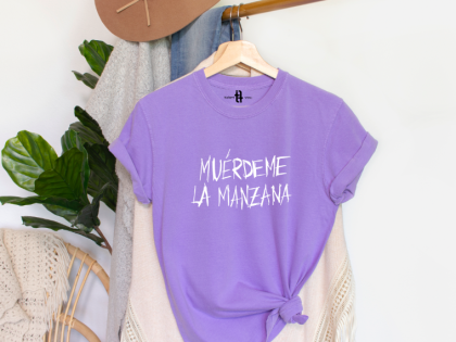 Camiseta Martta "Muérdeme la Manzana"